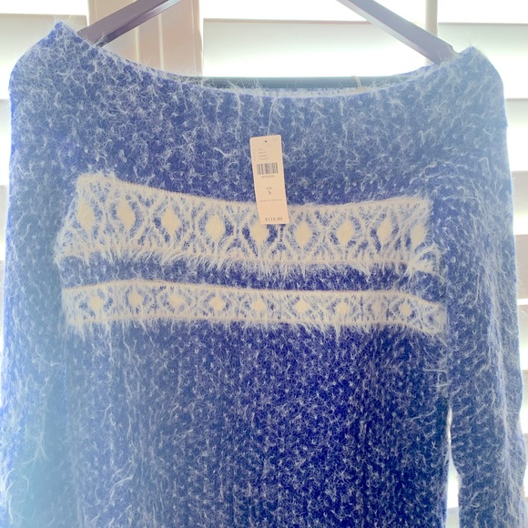 Anthropologie sweater- GORGEOUS & off the shoulder perfect for fall/winter. - Picture 2 of 4